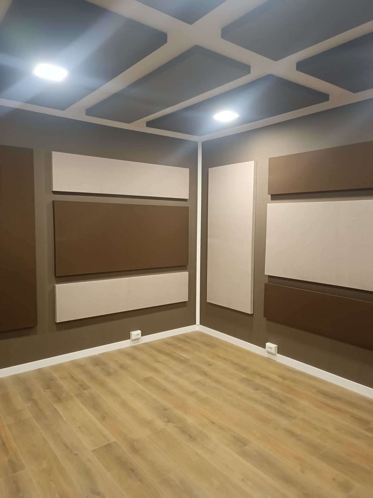 Bass Trap 124x64x10 cm