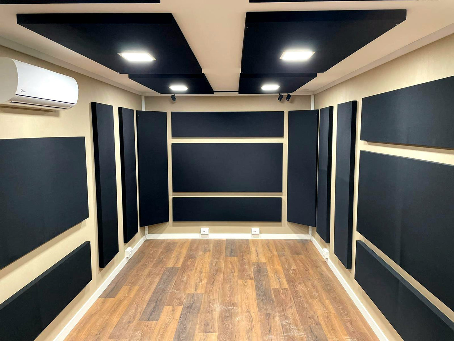 Bass Trap 124x64x10 cm